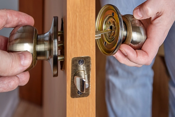 Professional Deadbolt Installation